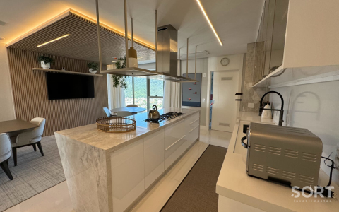 Cozinha Apartamento Quadra Mar no Edifício Yachthouse by Pinifarina