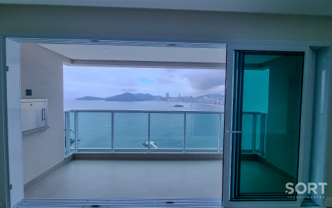 Apartamento Vista Mar na Barra Norte