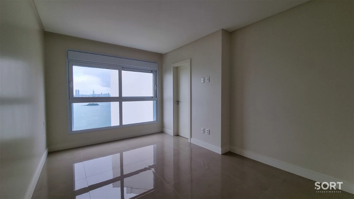 Apartamento Vista Mar na Barra Norte