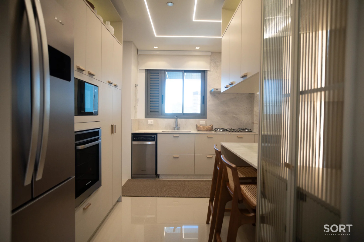 Cozinha Apartamento Decorado no Edifício New York Apartaments