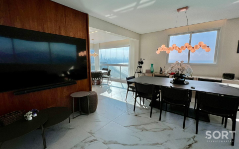 Ambientes integrados Apartamento Quadra Mar no Edifício Luar Biasa