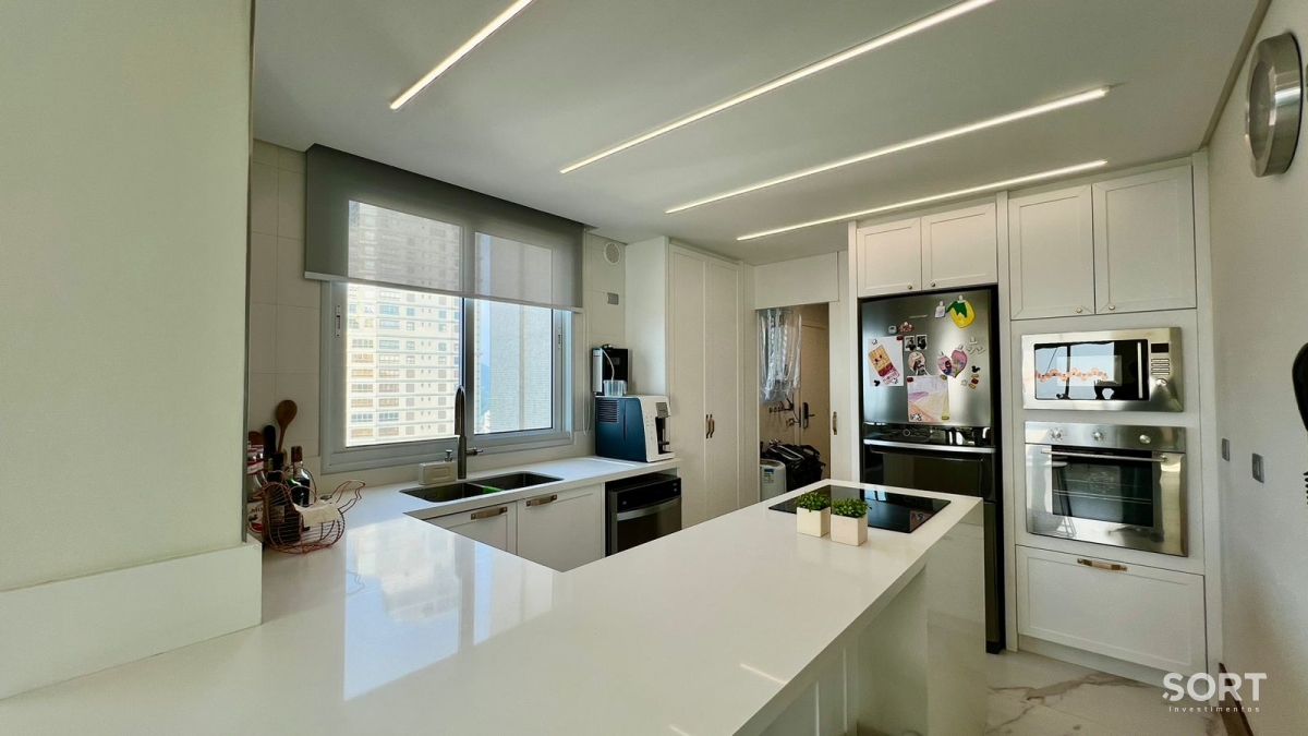 Cozinha Apartamento Quadra Mar no Edifício Luar Biasa