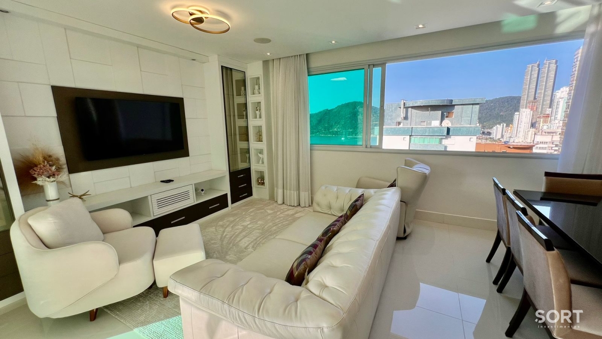 Sala de Estar Apartamento Vista Mar no Edifício Luar Biasa