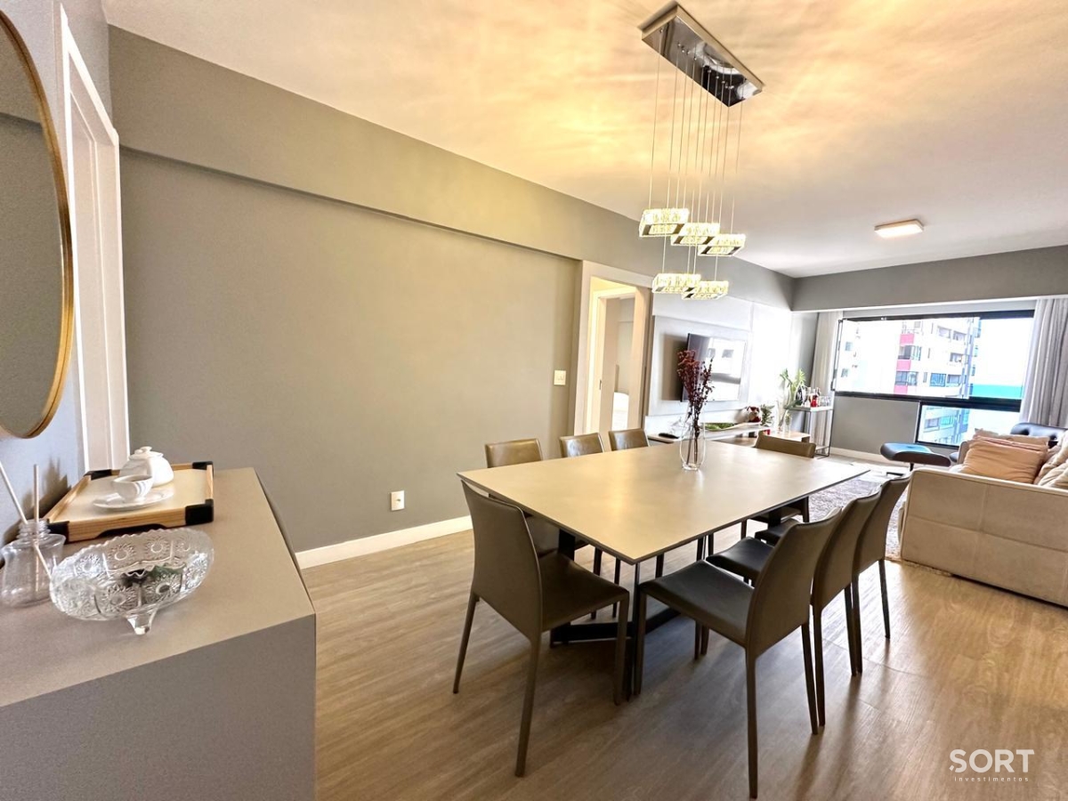 Sala de Jantar Apartamento Vista Mar no Edifício Caminhos do Mar