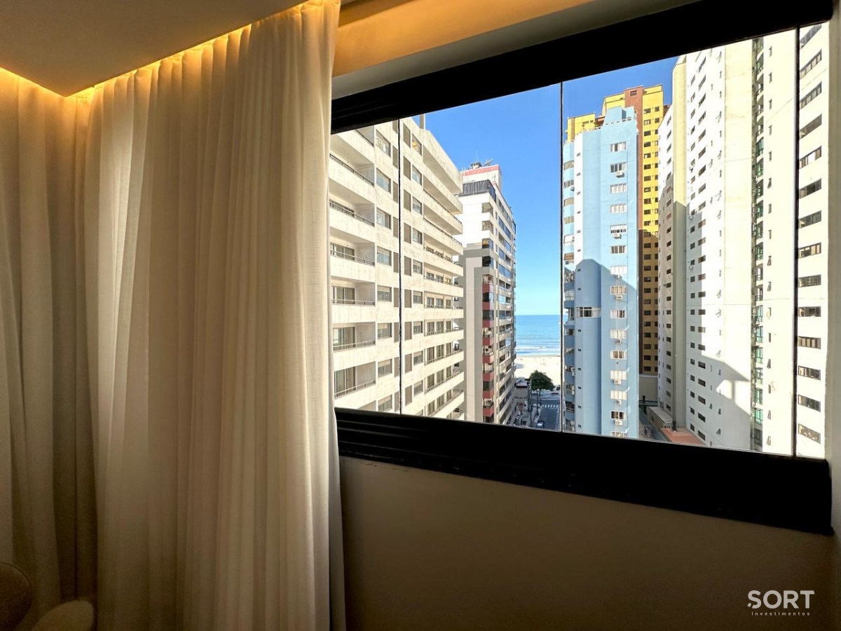 Suíte Apartamento Vista Mar no Edifício Caminhos do Mar