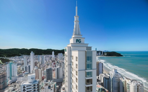 Pináculo Grand Place Tower