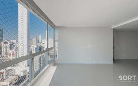Apartamento Andar Alto no Sistina Tower Apartamento Andar Alto no Sistina Tower