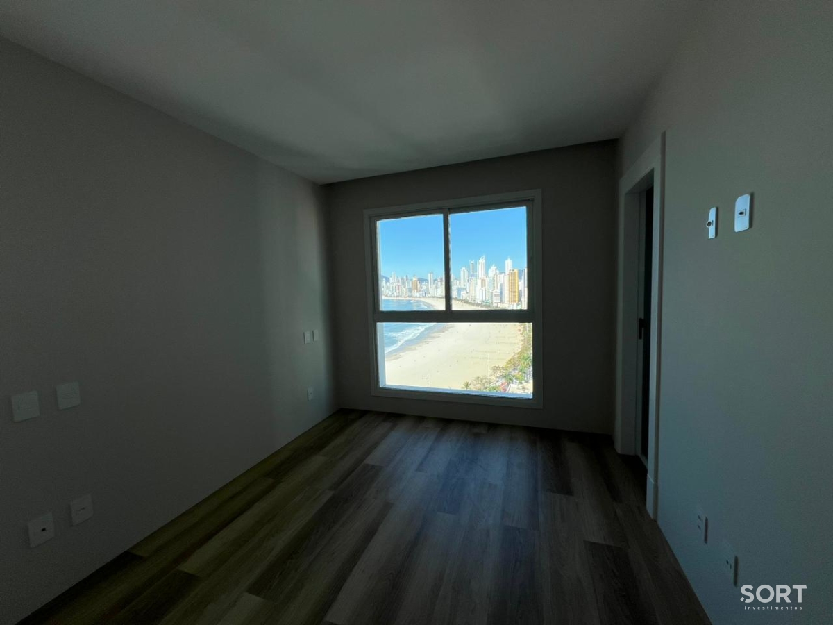 Apartamento Mobiliado no Skyline Tower
