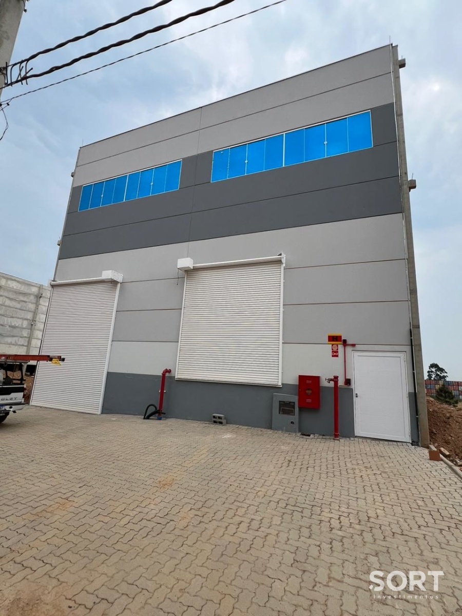 Galpão Logístico de 1038m² em Condomínio Fechado