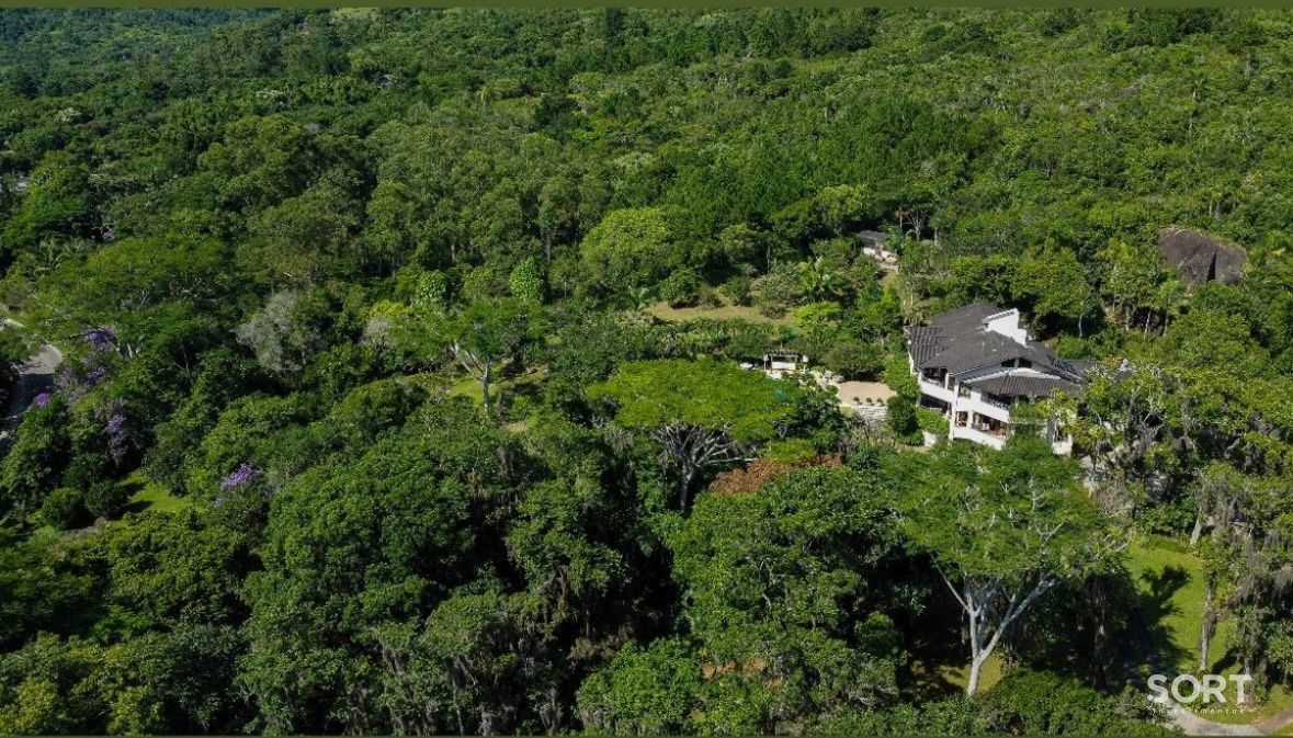 Casa Alto Padrão em Ratones, Florianópolis