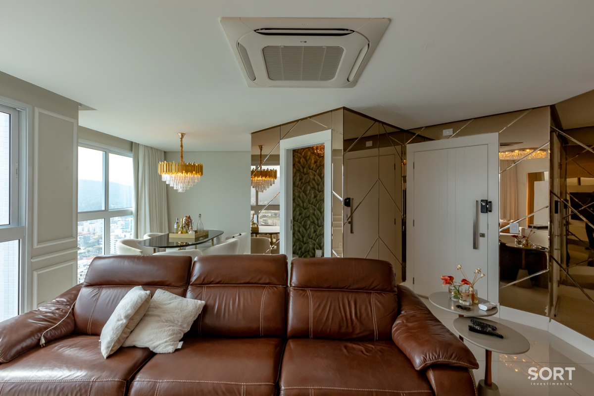 Apartamento Mobiliado no Edifício Falcon Tower