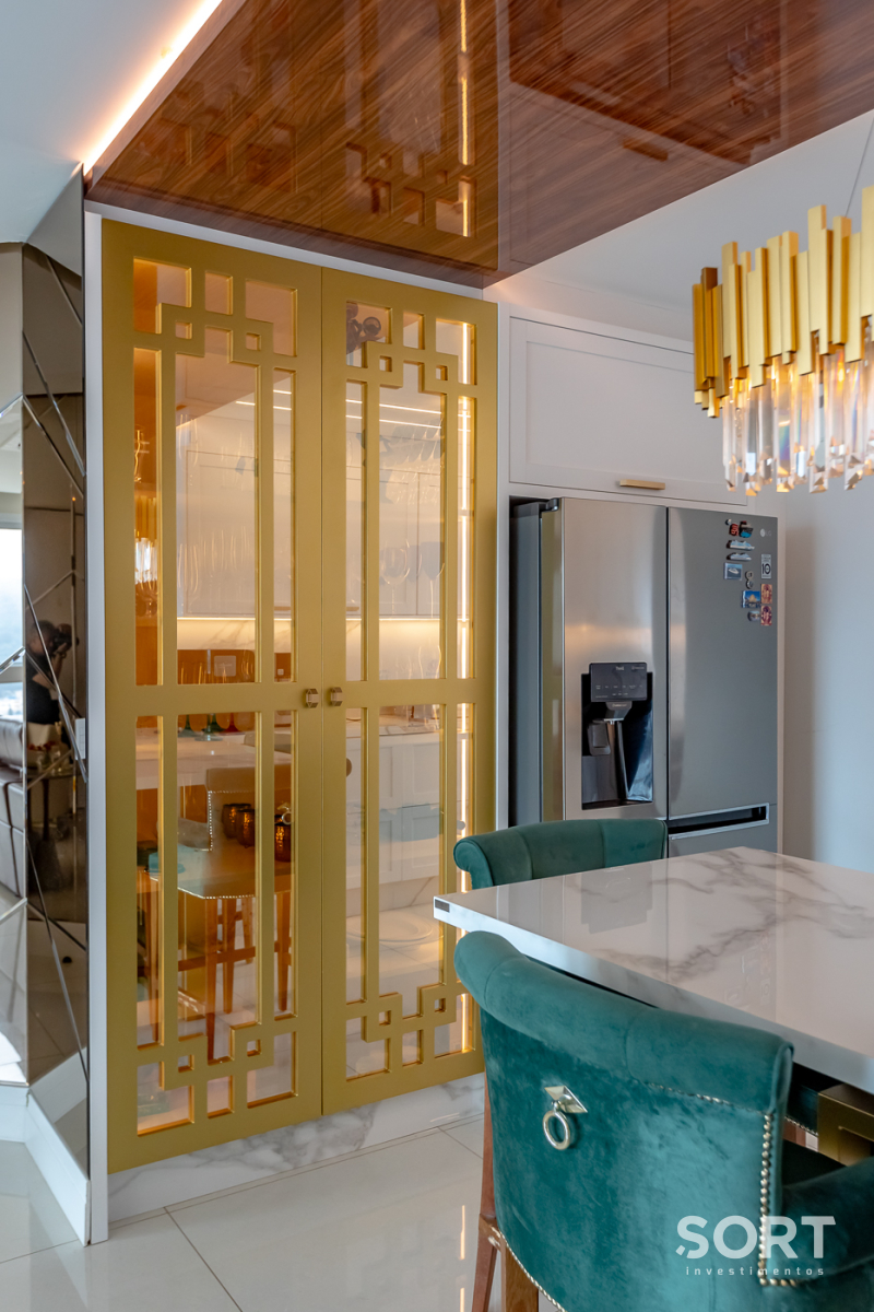 Apartamento Mobiliado no Edifício Falcon Tower