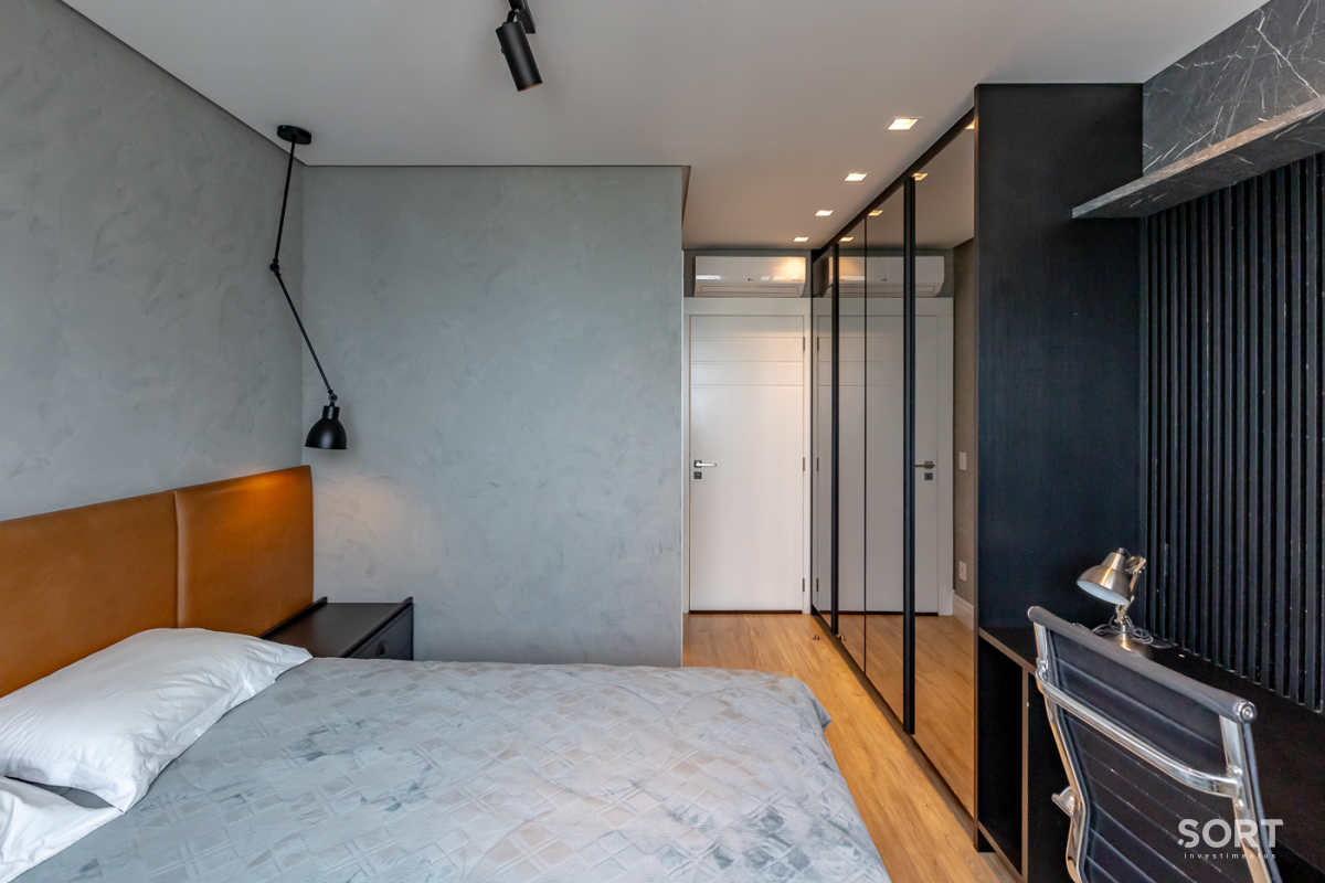 Apartamento Mobiliado no Edifício Falcon Tower