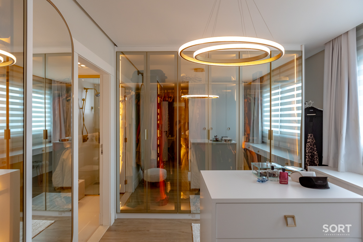 Apartamento Mobiliado no Edifício Falcon Tower
