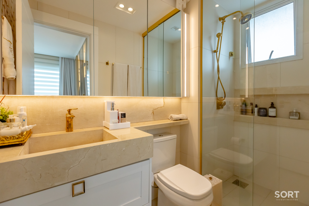 Apartamento Mobiliado no Edifício Falcon Tower