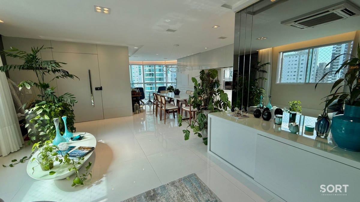 Apartamento no Ed. Elegance Tower com 150m² na Barra Sul em Balneário Camboriú