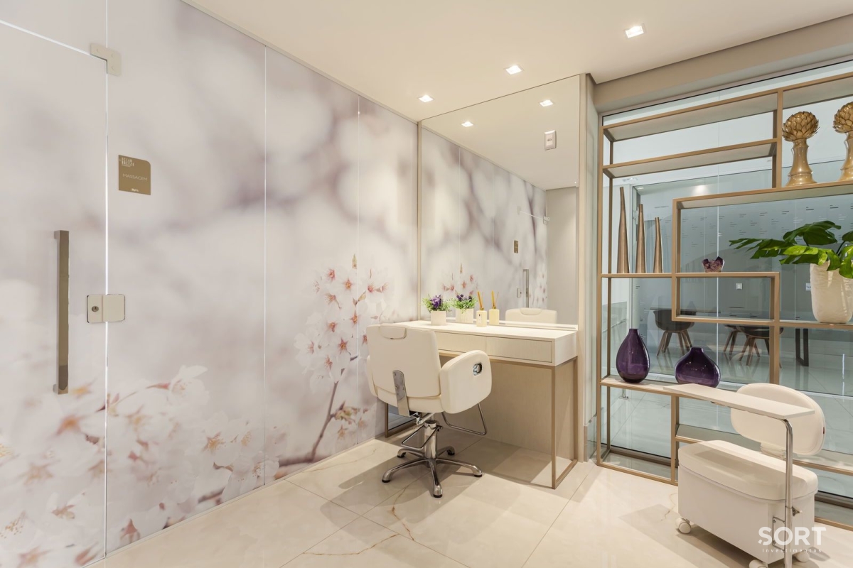 Apartamento à venda no Ed. Ocean Breeze com 167 m² no Centro de Balneário Camboriú