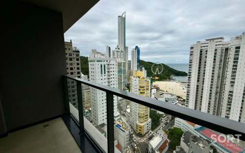 Apartamento para venda no ED. Empire com 3 suítes na Barra Norte