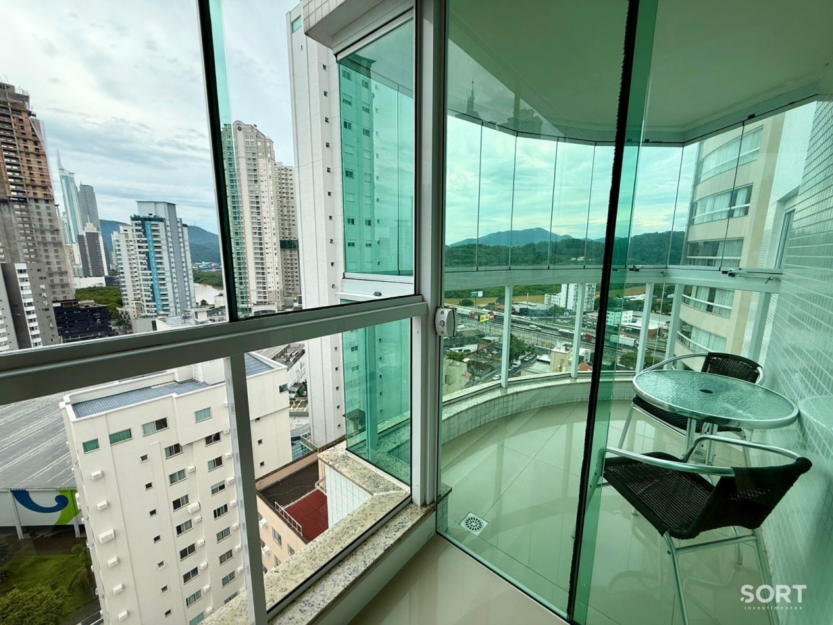 Apartamento para locação  no Ed. Celebration na Barra Sul