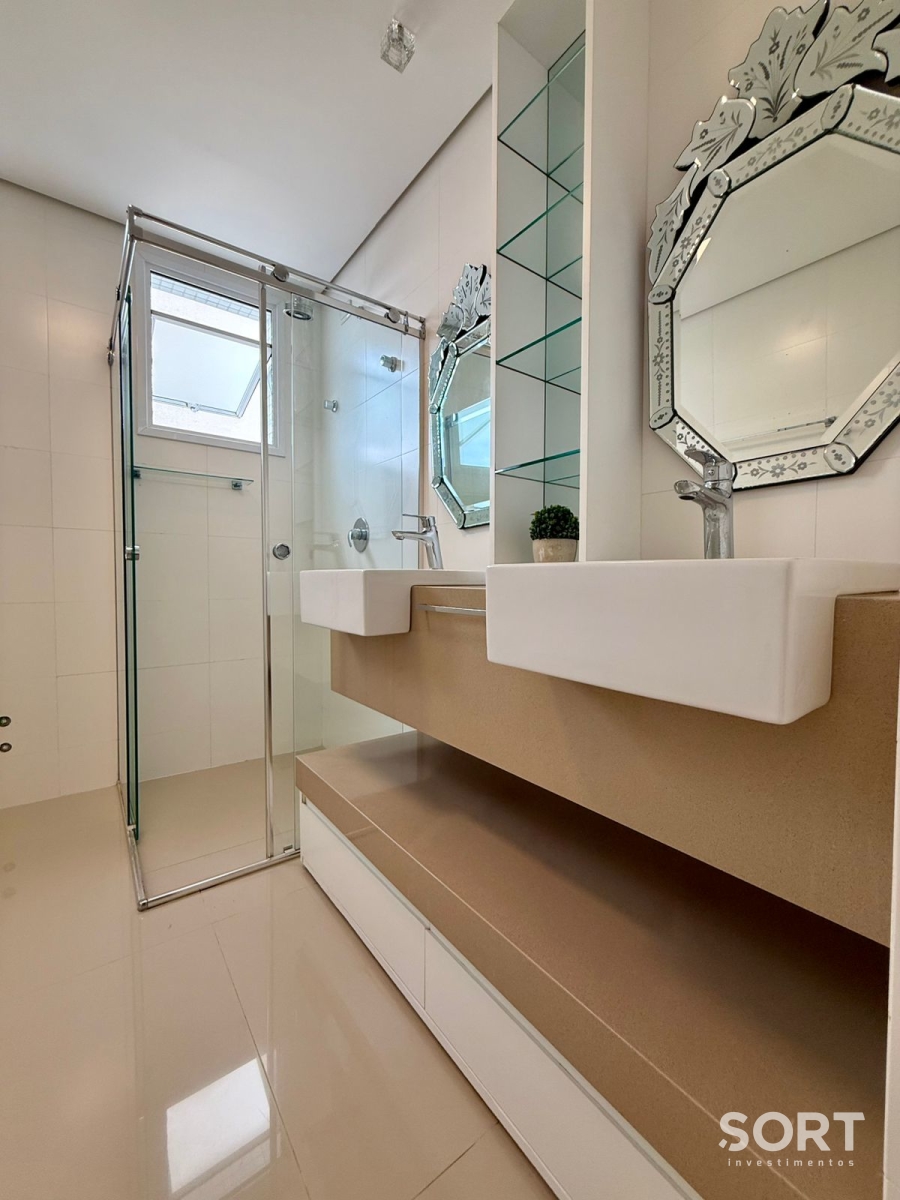 Apartamento para locação  no Ed. Celebration na Barra Sul