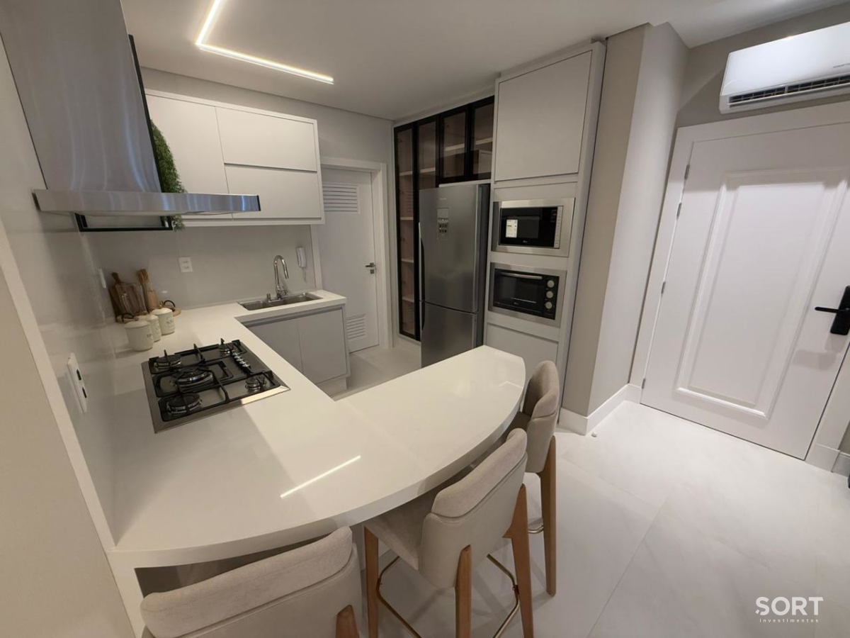 Apartamento no edifício Tesla Residencial mobiliado em Balneário Camboriú