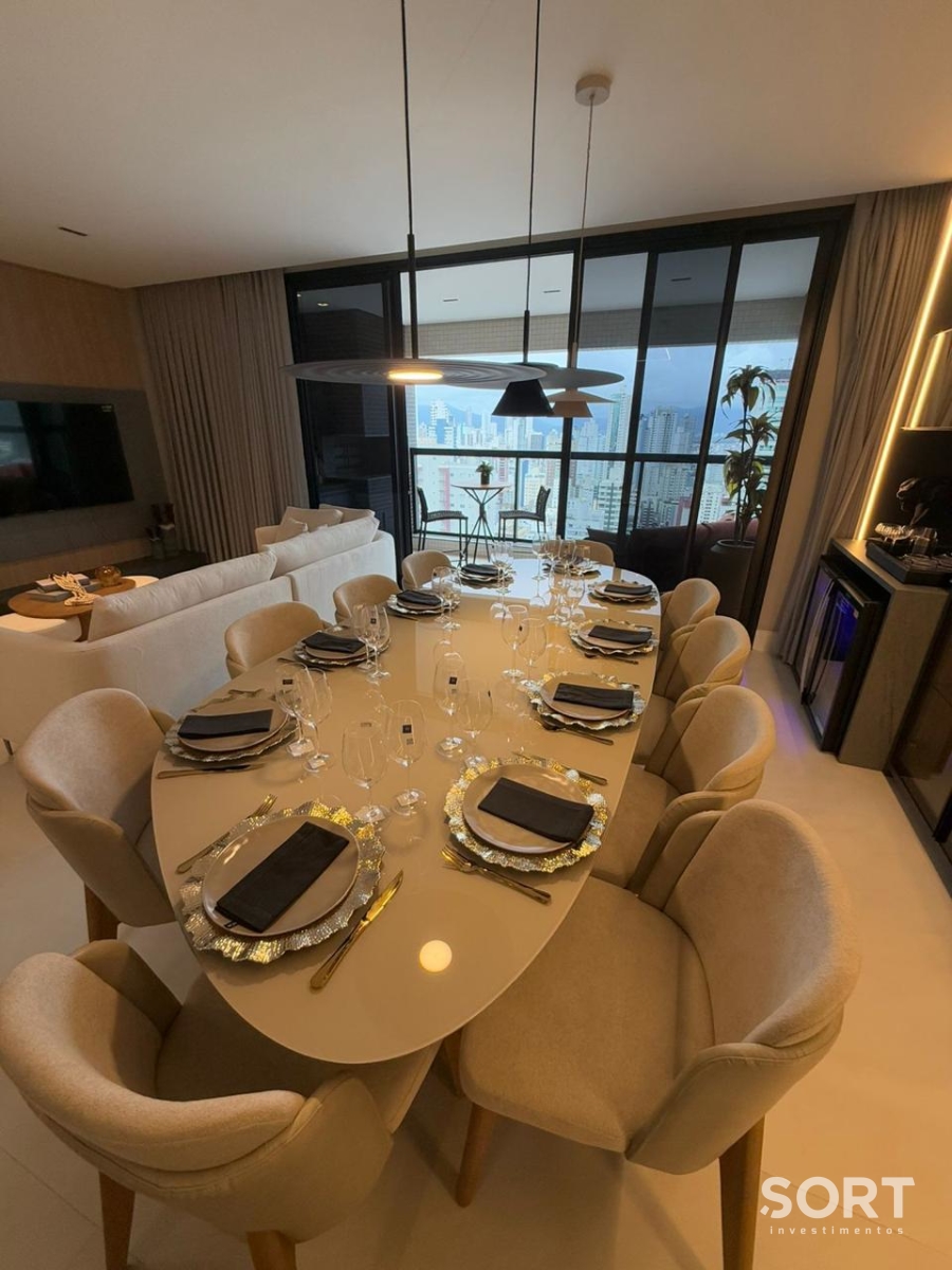 Apartamento no edifício Tesla Residencial mobiliado em Balneário Camboriú