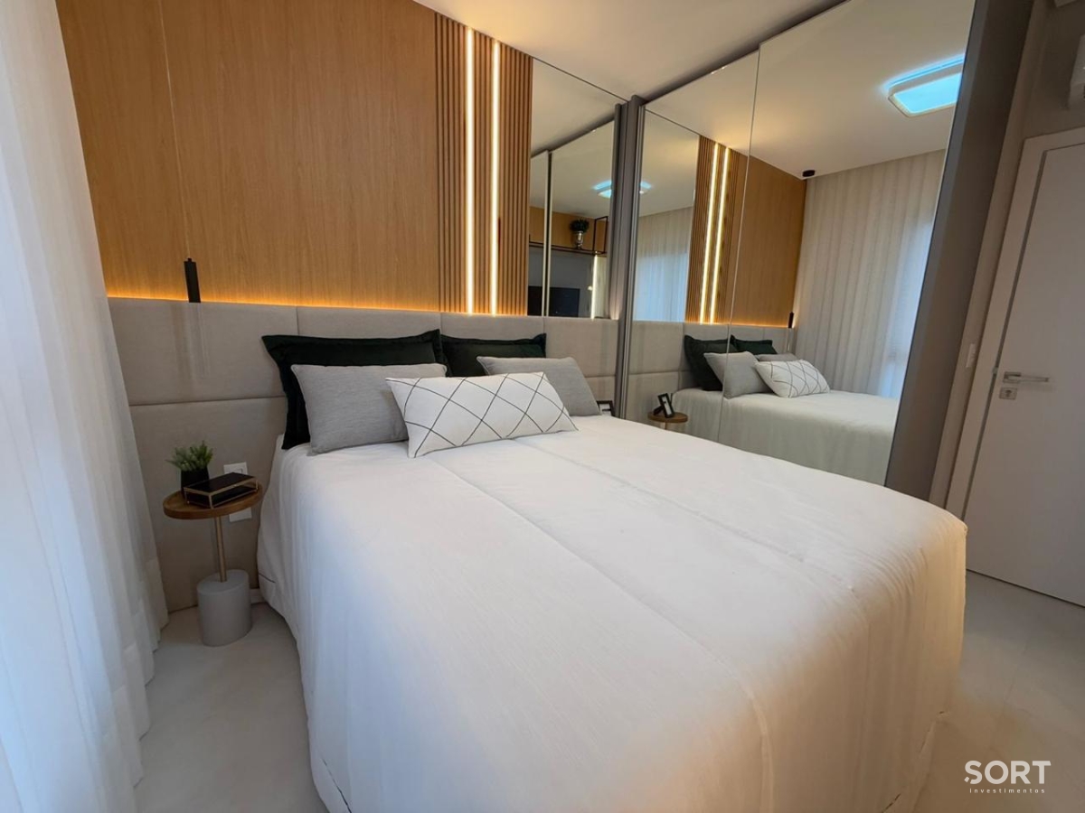 Apartamento no edifício Tesla Residencial mobiliado em Balneário Camboriú