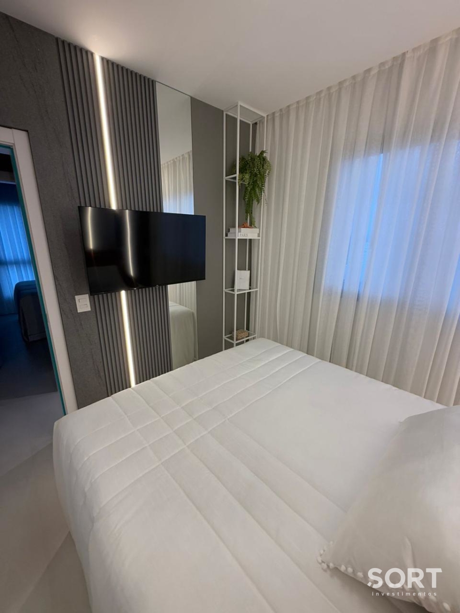 Apartamento no edifício Tesla Residencial mobiliado em Balneário Camboriú