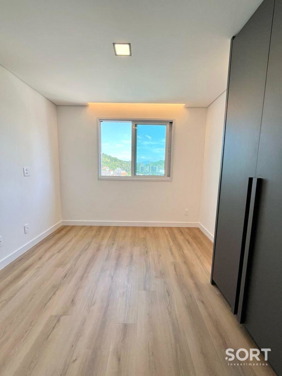 Apartamento no Edifício Riviera Concept vista mar