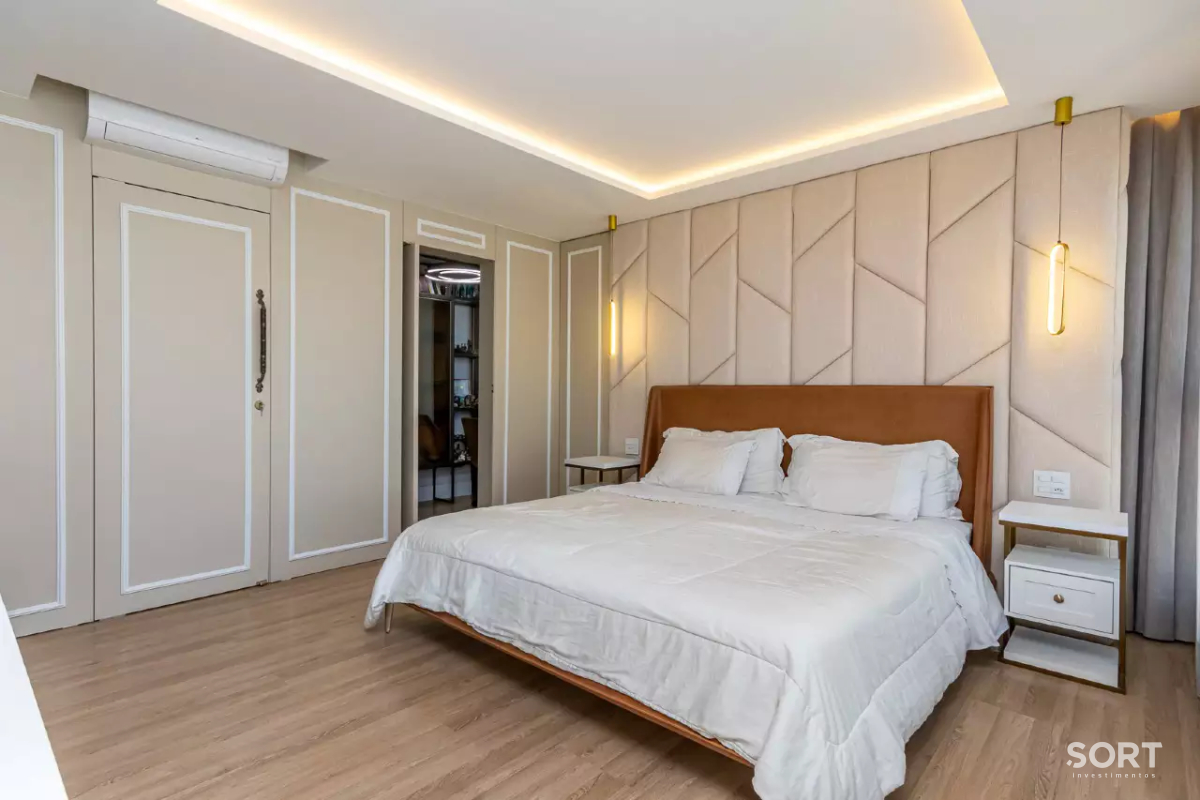 Cobertura Duplex no edifício Porto di Bari com piscina privativa