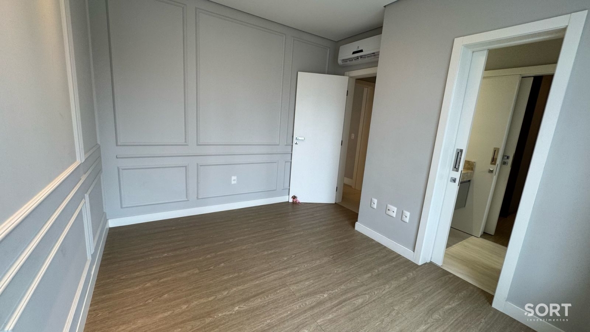 Suíte  Apartamento no Edifício Citta Di Vinci