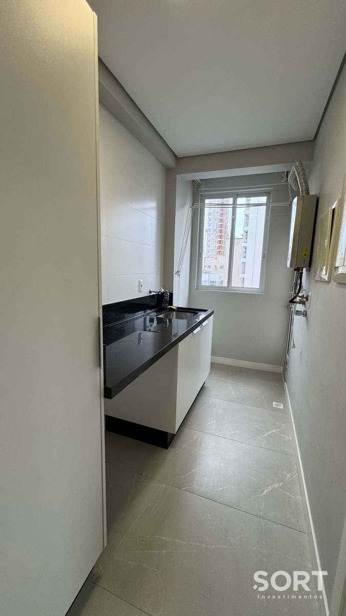 Área de serviço Apartamento no Edifício Citta Di Vinci