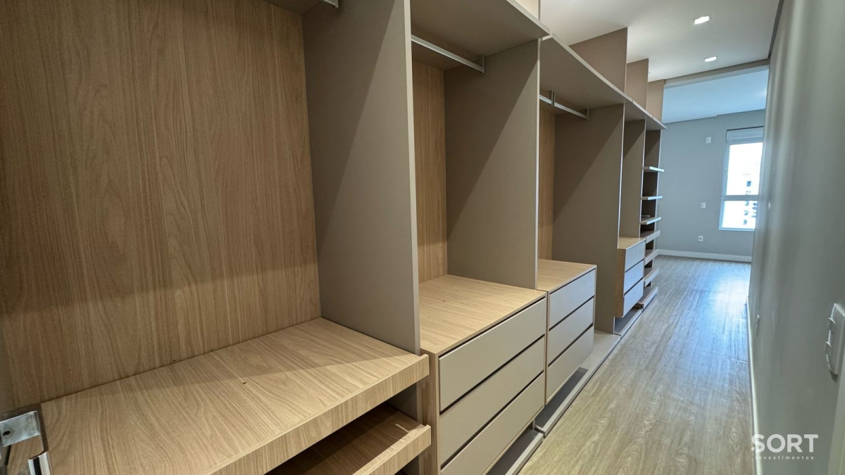 Suíte Apartamento no Edifício Citta Di Vinci