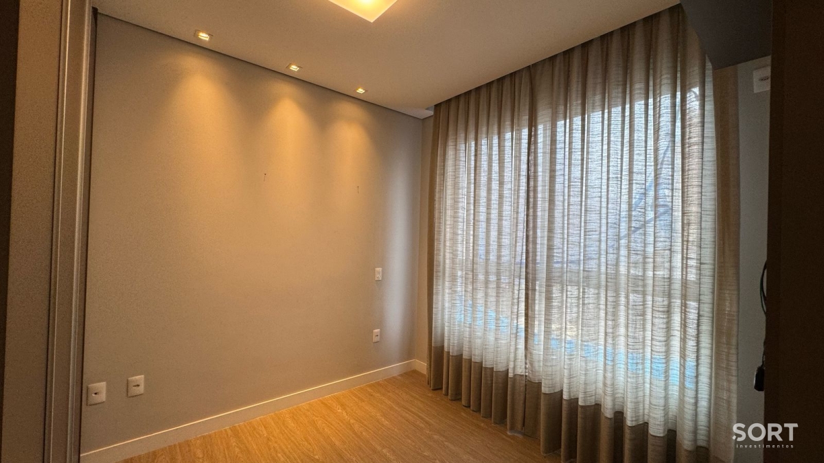 Suíte Apartamento no Edifício Citta Di Vinci