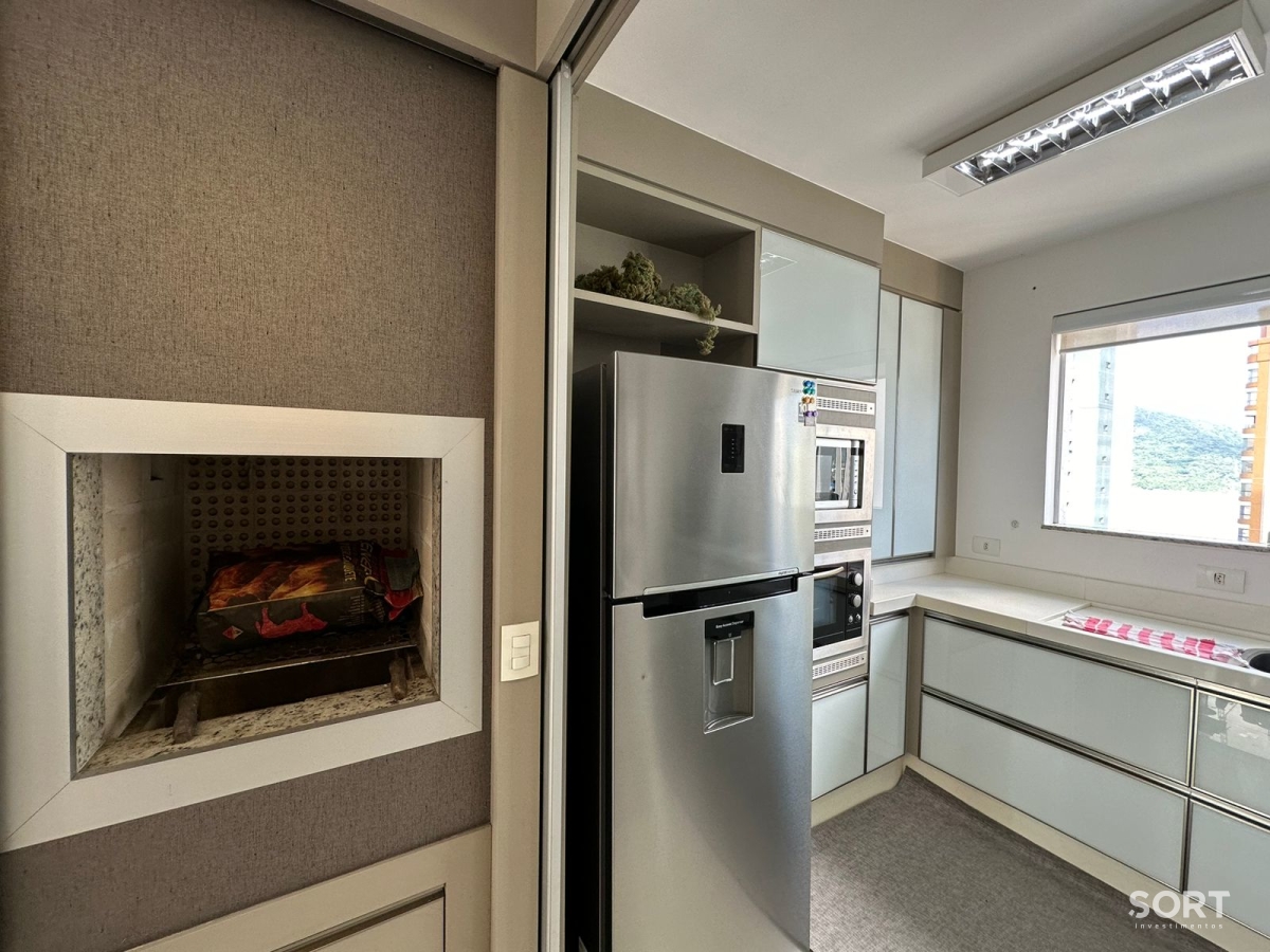 Cozinha Apartamento no Edifício Palma de Mallorca quadra mar