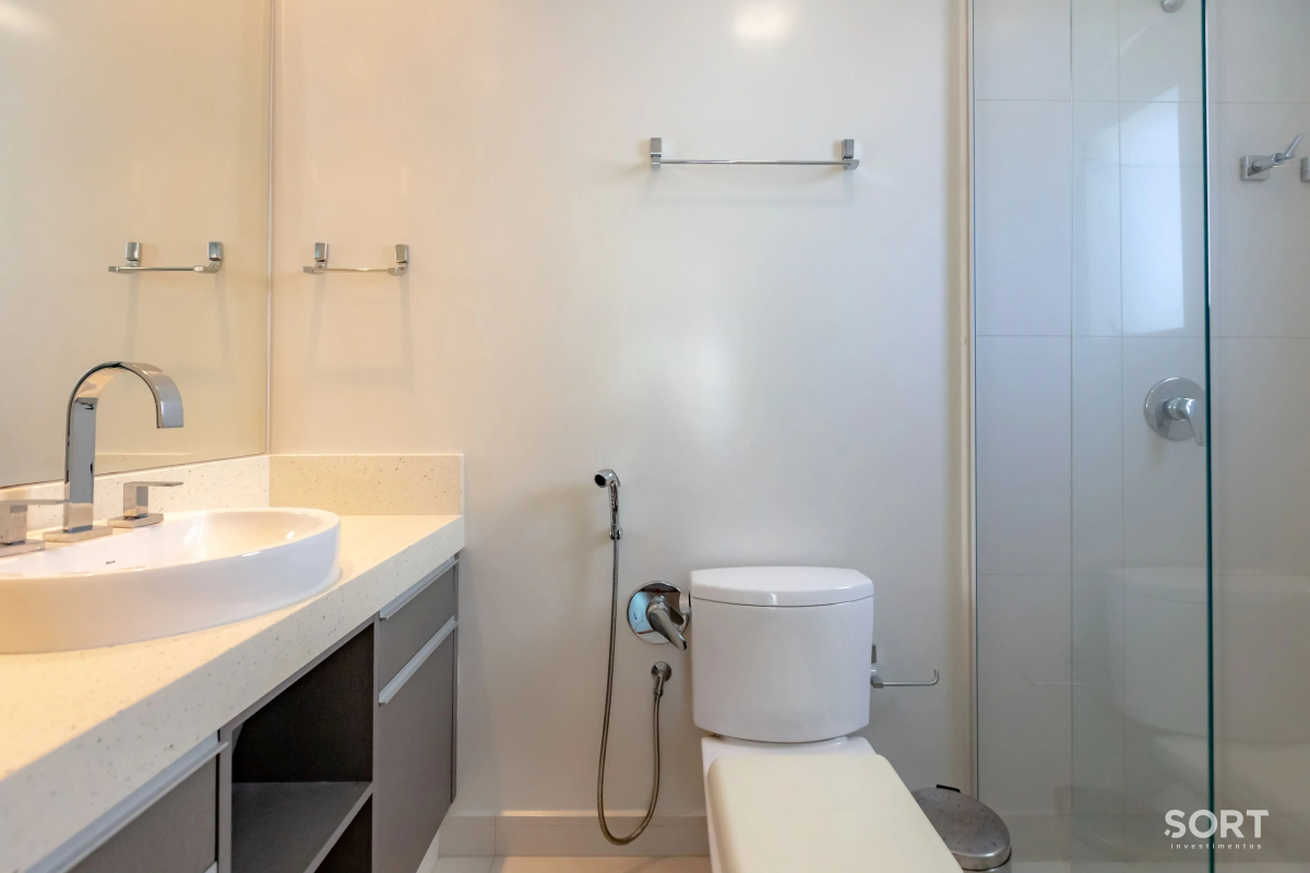 Suíte apartamento-no-edificio-brava-beach-mobiliado-e-decorado