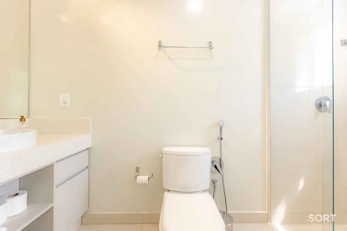 Suíte apartamento-no-edificio-brava-beach-mobiliado-e-decorado