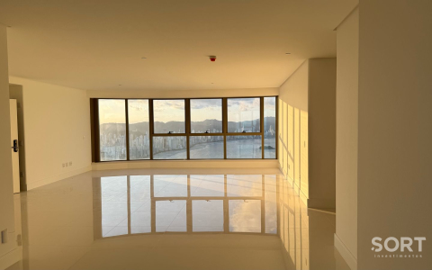 Sala Apartamento no Edifício Yachthouse by Pininfarina mobiliado