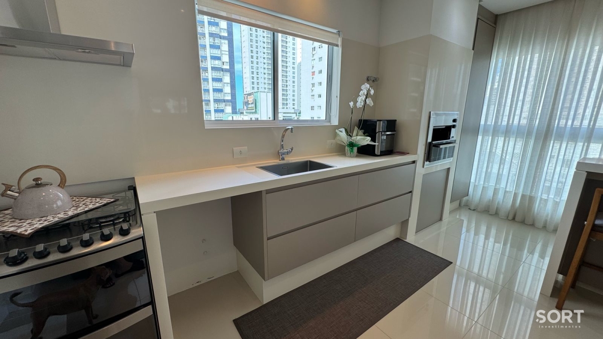 Cozinha Apartamento no Edifício Bosque Belcanto quadra mar