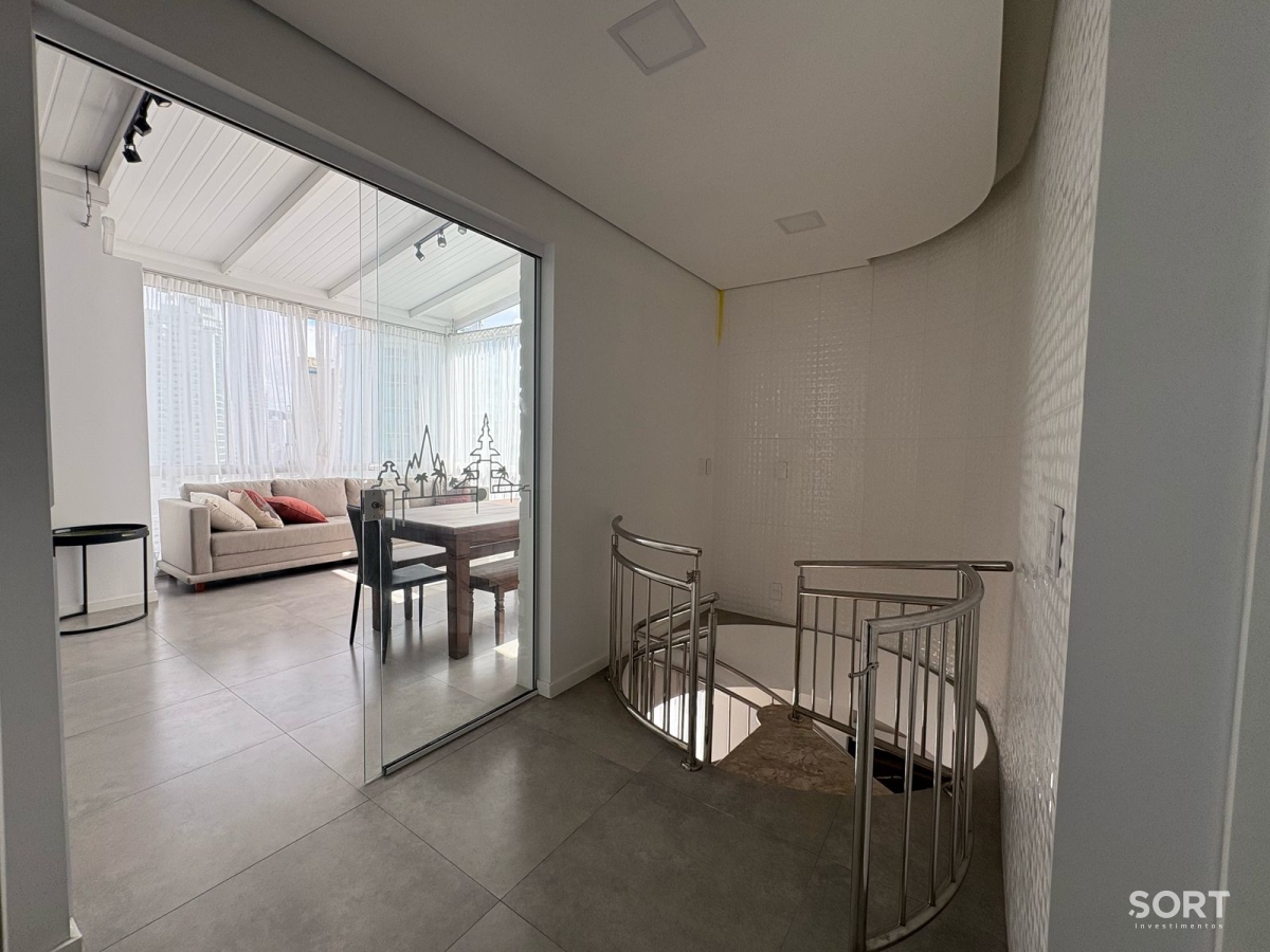 Cobertura Duplex Vista Mar no Edifício Ilha Sul