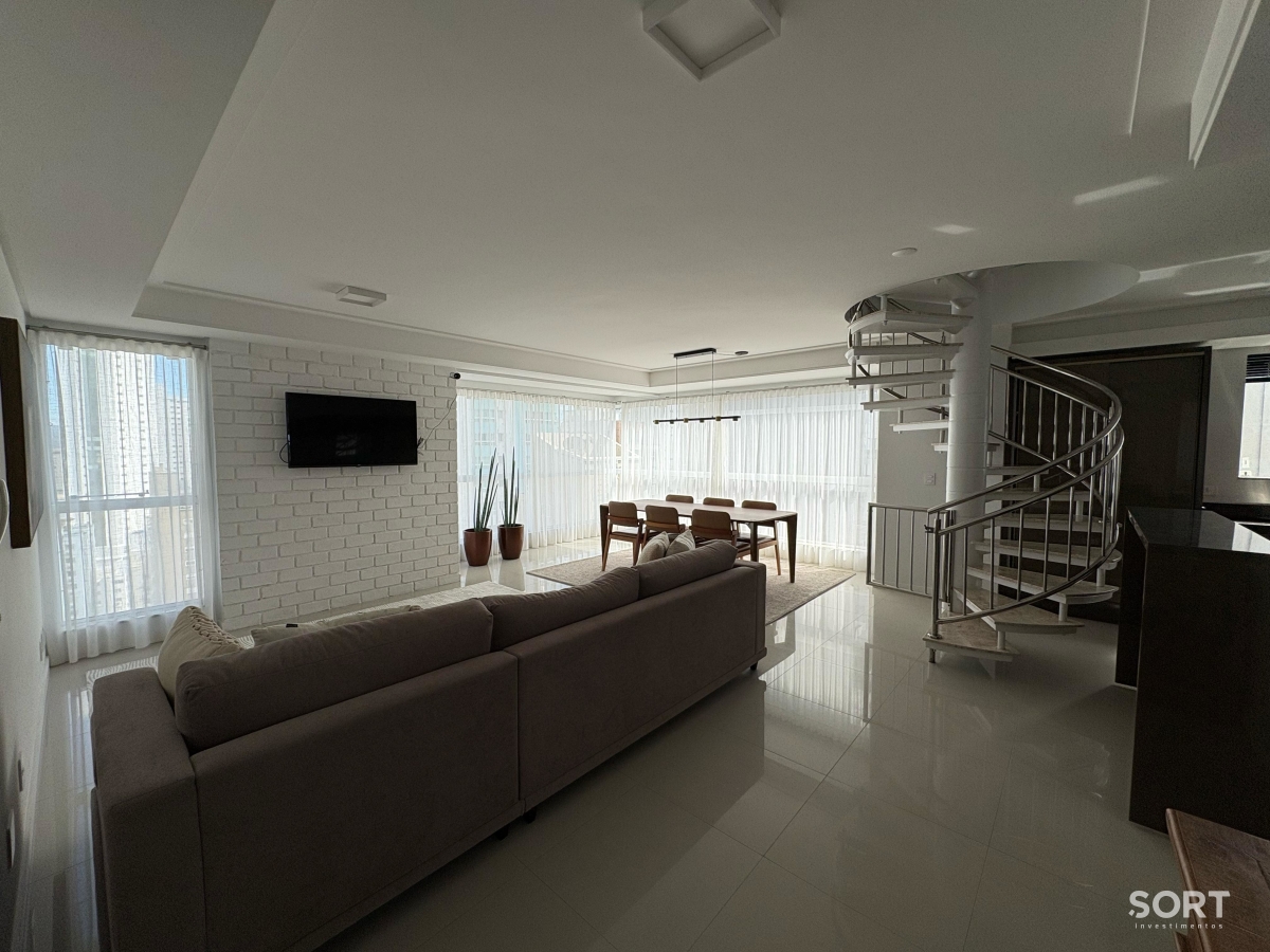 Cobertura Duplex Vista Mar no Edifício Ilha Sul