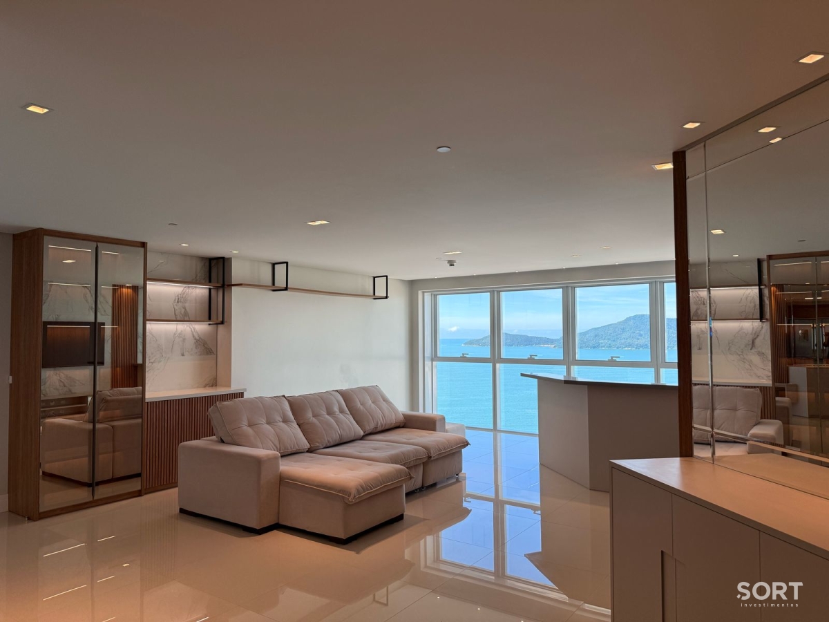 Apartamento no Edifício Infinity Coast mobiliado
