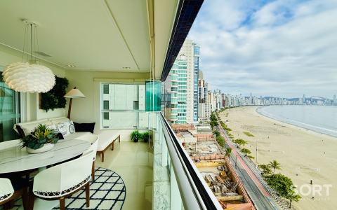 Apartamento no Edifício Summer Beach frente mar