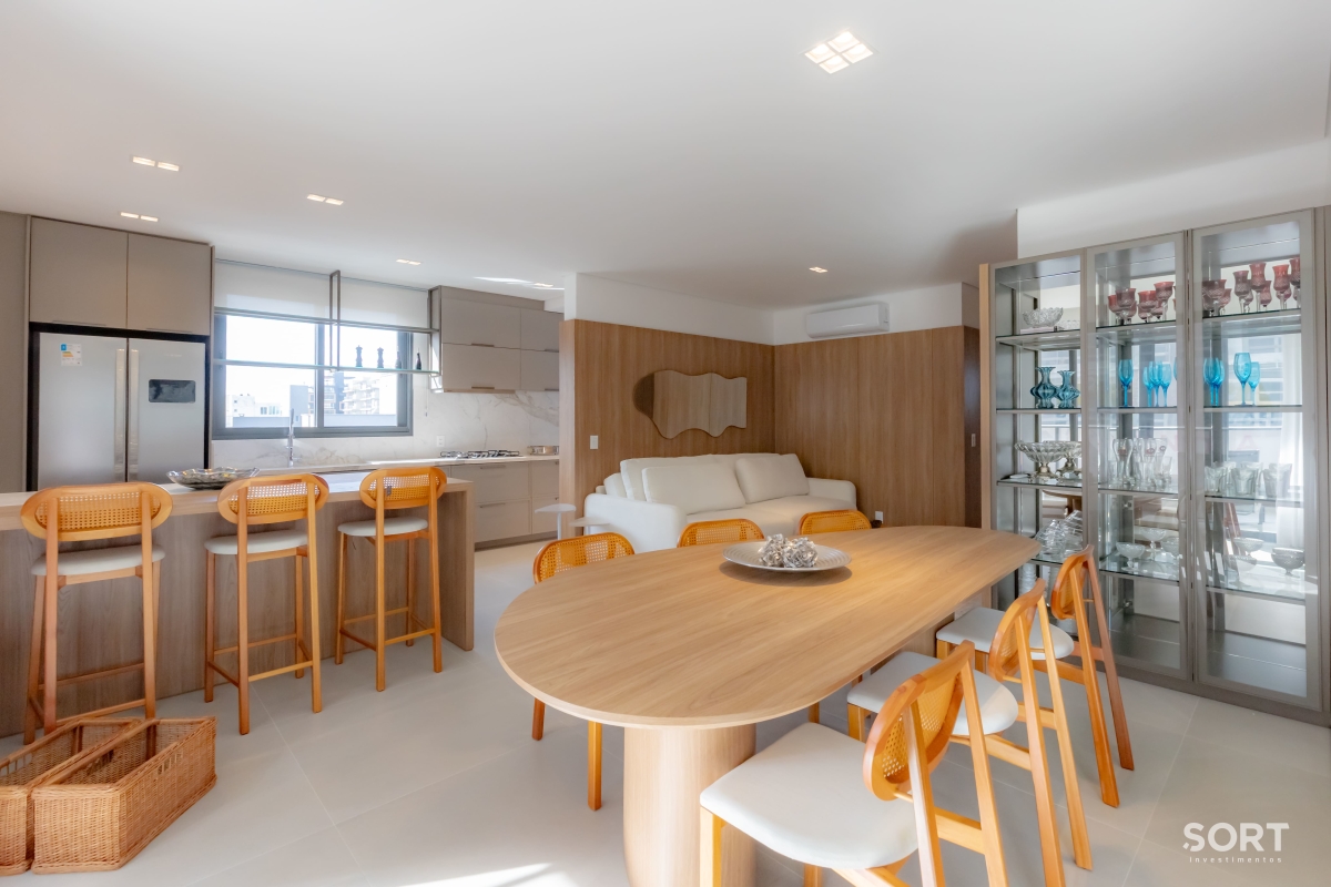 Sala de jantar Apartamento na Praia Brava, Itajaí Mobiliado, decorado, com vista para o mar e piscina privativa