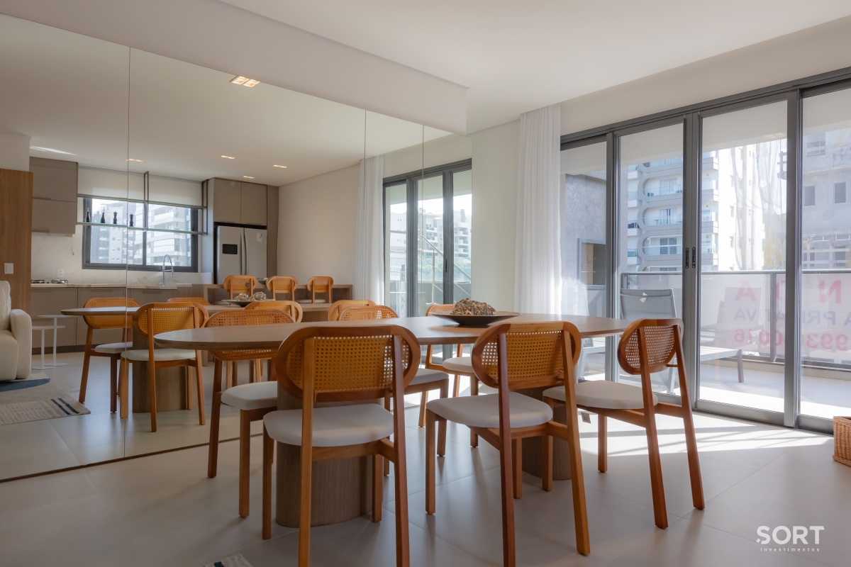 Sala de jantar Apartamento na Praia Brava, Itajaí Mobiliado, decorado, com vista para o mar e piscina privativa