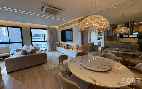 Sala de jantar Apartamento no Edifício Allegra