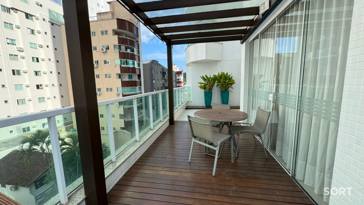 Apartamento para locação  no Ed. Celebration na Barra Sul