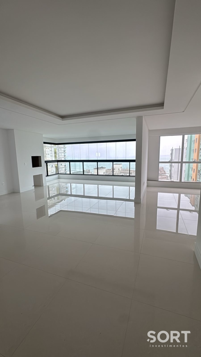 Apartamento Vista Mar no Edifício Villa de Siena - Itapema