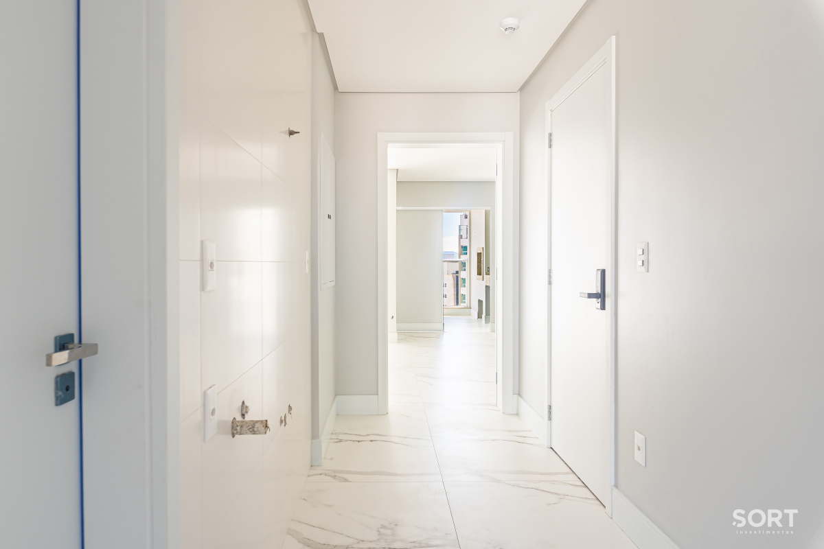 Apartamento no Edifício Volp Racitec
