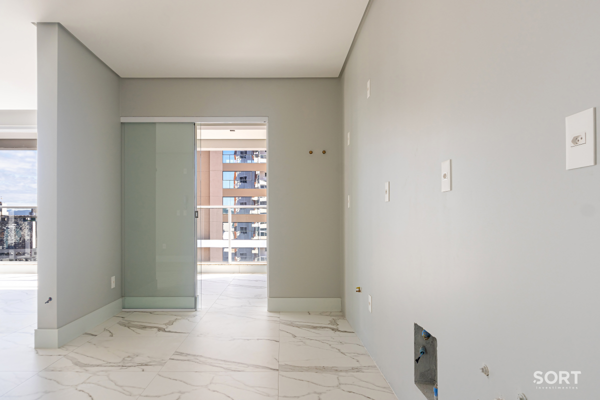 Apartamento no Edifício Volp Racitec